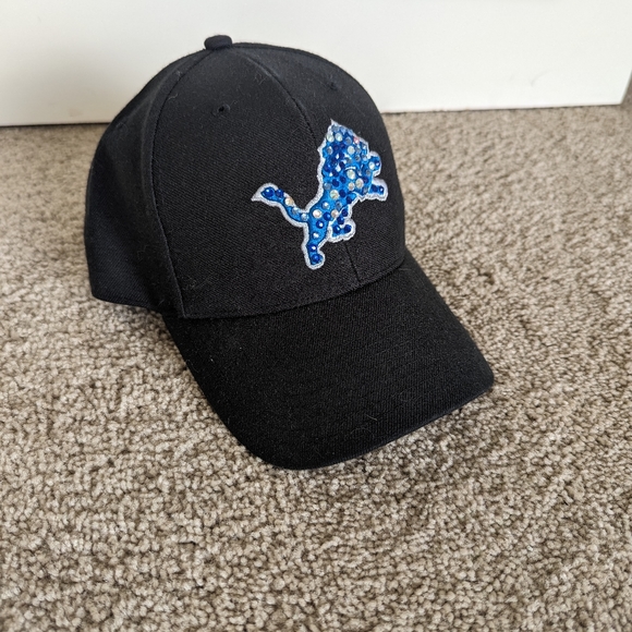 Hand beaded Lions Logo Hat main image 6